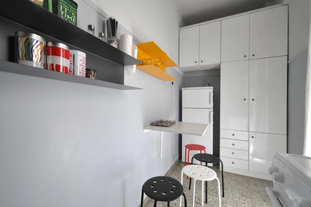 Nice Apartment Near City Center Athens Exterior photo